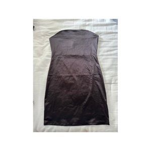 Simple black strapless mini dress perfect for a night out- Never worn!